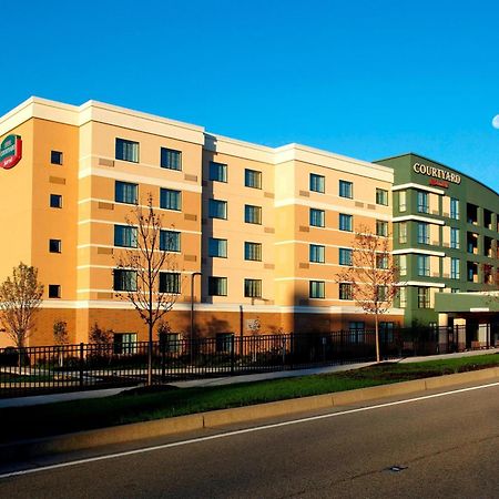 Courtyard Pittsburgh Settlers Ridge/Robinson Township Hotel Imperial Kültér fotó